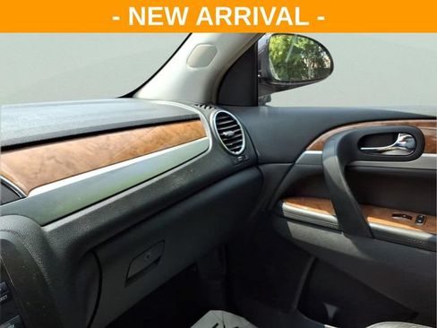 Used 2008 Buick Enclave CX FWD image 26