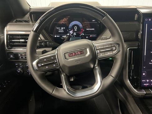 New 2026 GMC Yukon XL Elevation w/ Elevation Premium Package image 19