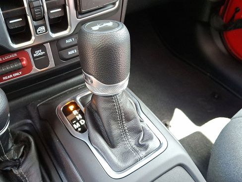 Certified 2025 Jeep Wrangler Unlimited Sport S 4xe AWD/4WD image 47