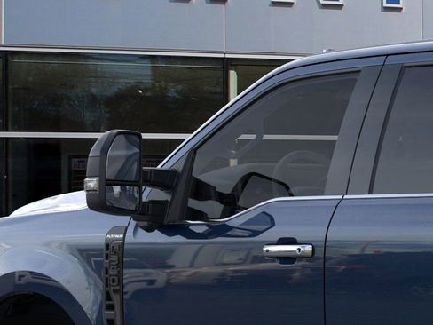 New 2025 Ford F350 Platinum w/ FX4 Off-Road Package image 61