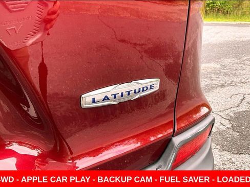 Used 2019 Jeep Cherokee Latitude Plus AWD/4WD image 23