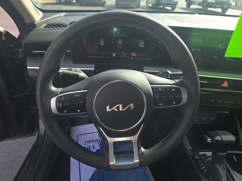 Used 2025 Kia K5 LXS FWD image 16