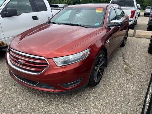 Used 2014 Ford Taurus Limited w/ Equipment Group 301A FWD image 1