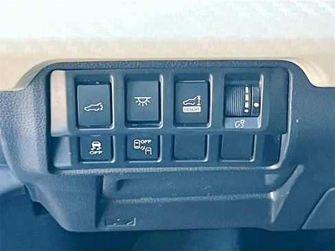 Used 2020 Subaru Ascent Premium w/ Convenience Package image 10