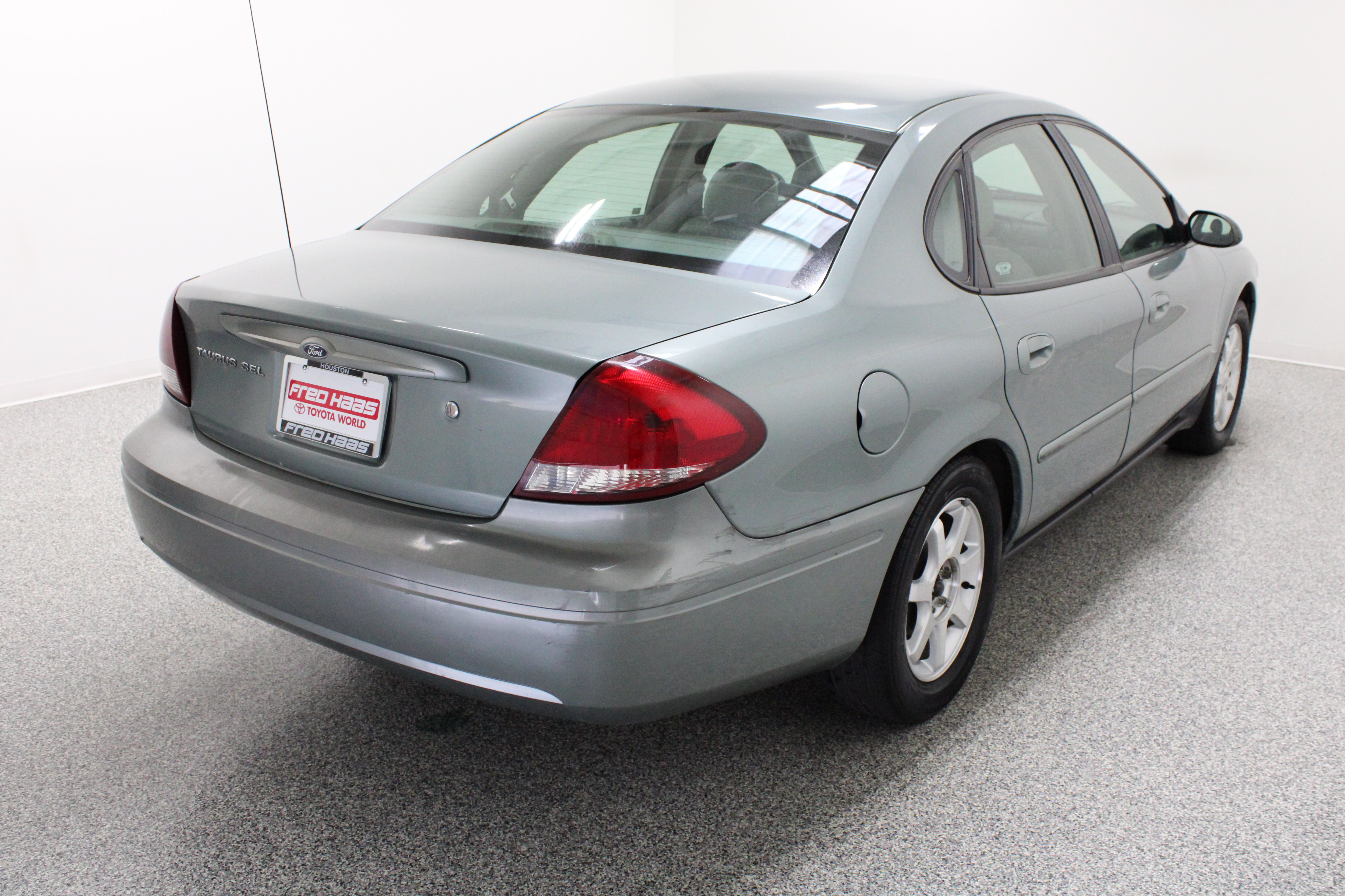Used 2006 Ford Taurus SEL FWD image 7