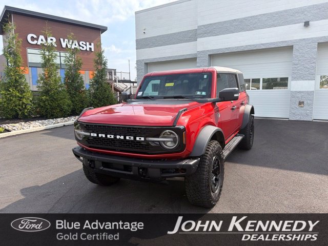 Certified 2024 Ford Bronco Wildtrak AWD/4WD image 1