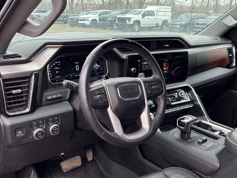 Used 2024 GMC Sierra 1500 Denali AWD/4WD image 13