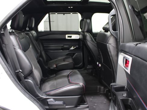 Used 2024 Ford Explorer ST w/ Equipment Group 401A AWD/4WD image 27