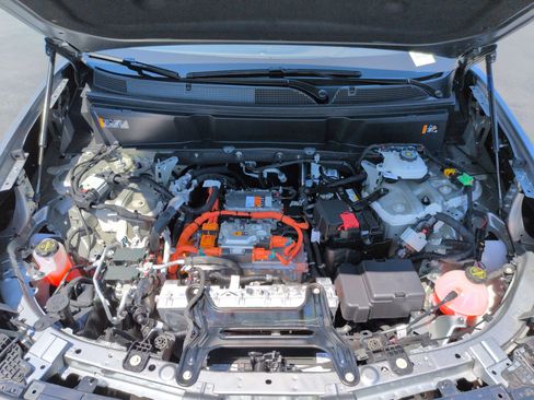 Used 2026 Cadillac Vistiq Platinum AWD/4WD image 35
