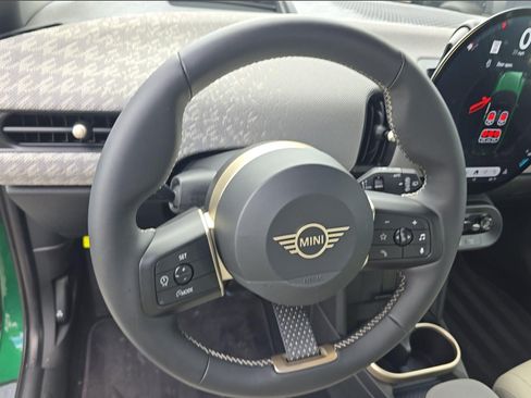 Used 2026 MINI Cooper S FWD image 8