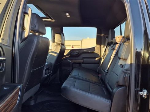 Used 2019 Chevrolet Silverado 1500 High Country w/ Technology Package image 30