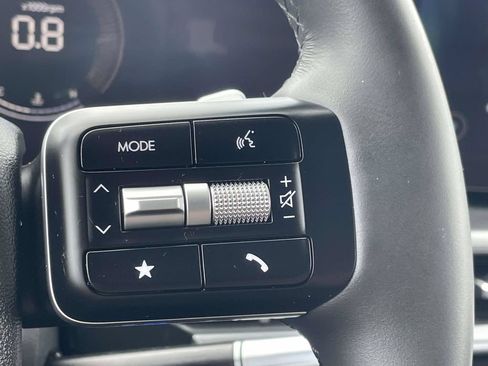 Certified 2025 Hyundai Santa Fe SE FWD image 23