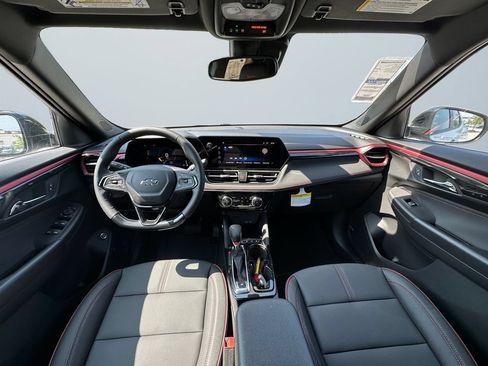 New 2026 Chevrolet TrailBlazer RS w/ Convenience Package FWD image 10