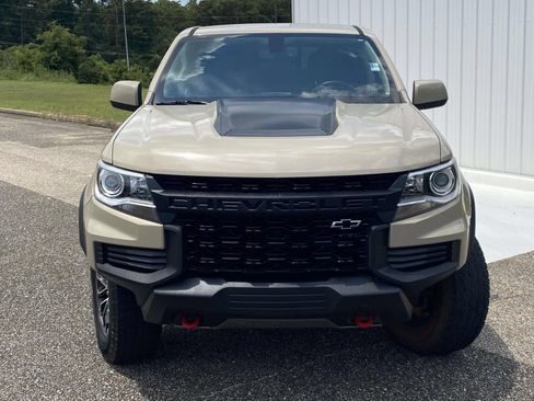 Used 2022 Chevrolet Colorado ZR2 AWD/4WD image 2