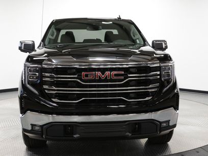 New 2026 GMC Sierra 1500 SLT