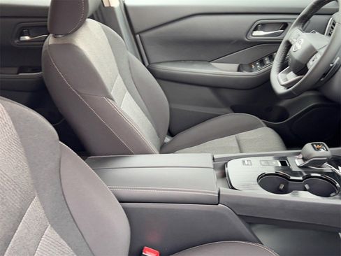 New 2026 Nissan Rogue SV image 11