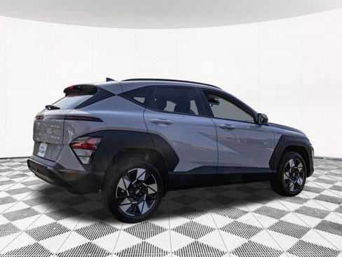 Certified 2025 Hyundai Kona SEL AWD/4WD image 10