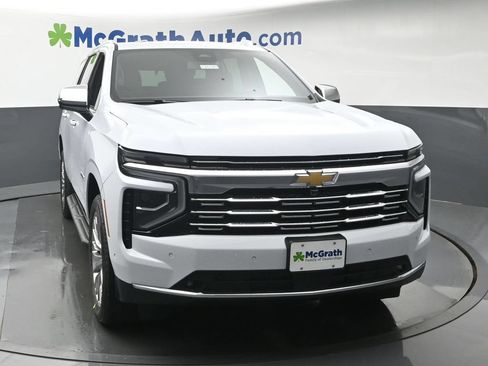 New 2026 Chevrolet Tahoe Premier w/ Sun And Tow Package AWD/4WD image 5