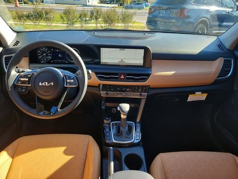 New 2026 Kia Seltos EX w/ EX Sunroof Package AWD/4WD image 18