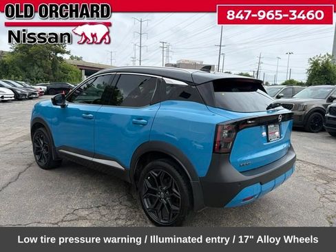 Used 2025 Nissan Kicks SR FWD image 6