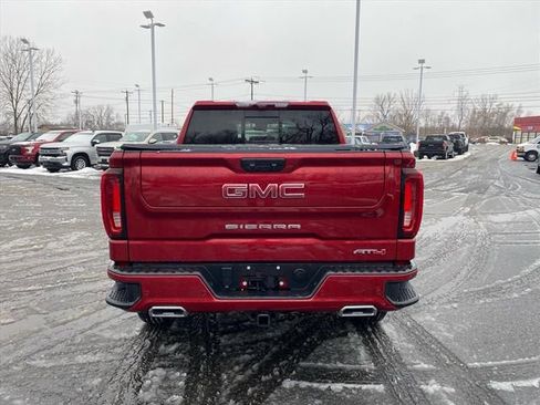 Used 2024 GMC Sierra 1500 AT4 w/ Technology Package image 4