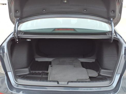 Used 2023 Honda Civic LX image 6