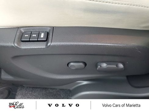 Used 2019 Buick Encore Essence AWD/4WD image 17