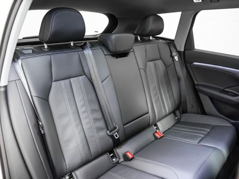 Certified 2025 Audi Q6 e-tron Premium w/ Convenience Package image 11