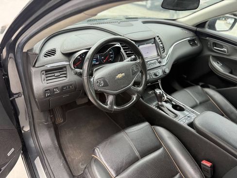 Used 2019 Chevrolet Impala Premier FWD image 13
