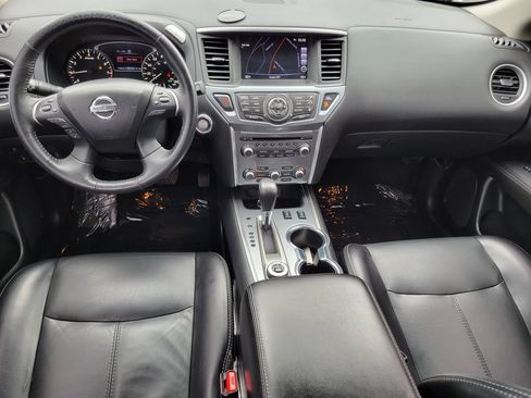Used 2018 Nissan Pathfinder SL w/ Midnight Edition Package AWD/4WD image 27