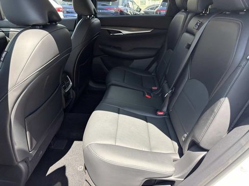 Certified 2023 INFINITI QX50 Pure FWD image 12