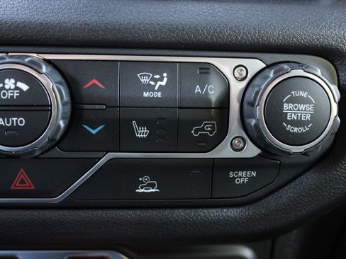 New 2026 Jeep Gladiator Sport AWD/4WD image 40