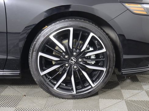 Used 2023 Honda Accord Touring image 24