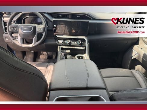 Used 2024 GMC Sierra 1500 Denali w/ Denali Reserve Package AWD/4WD image 25