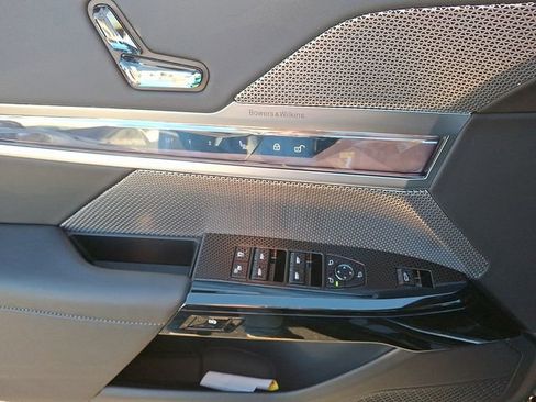 Certified 2024 BMW 740i xDrive image 13