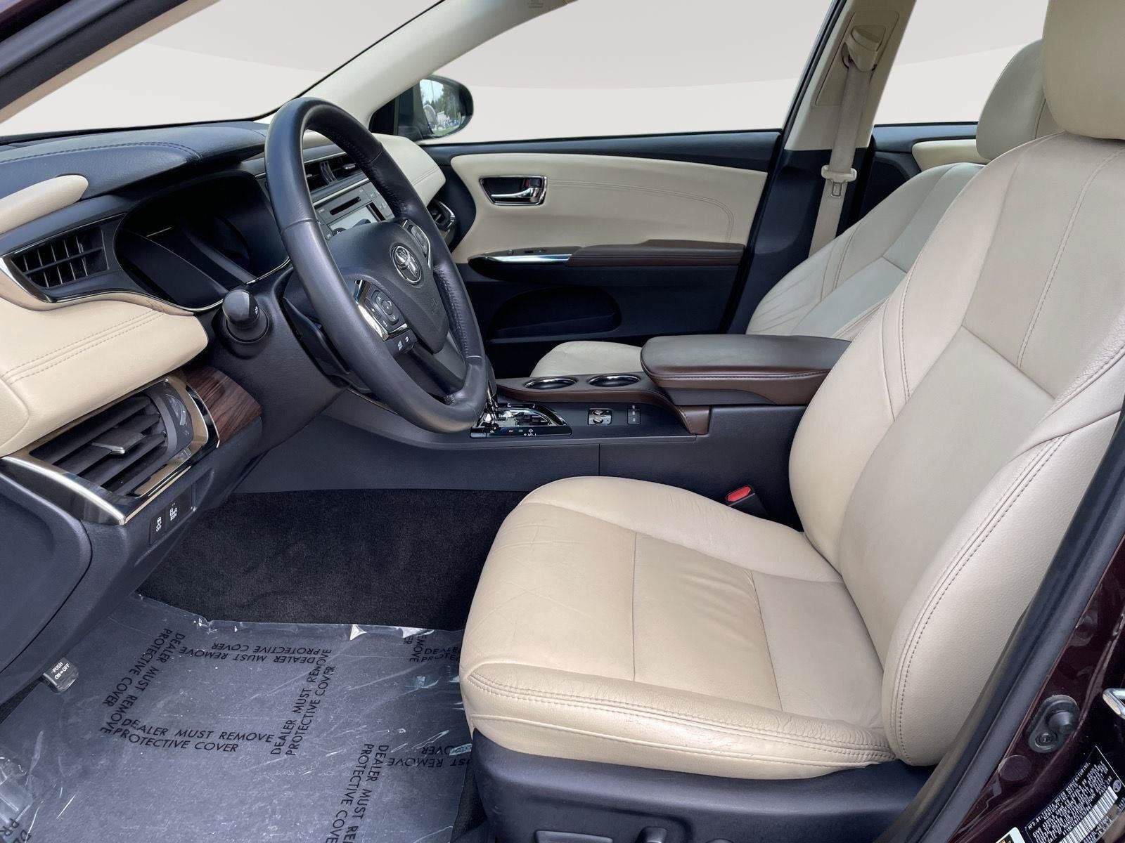 Used 2015 Toyota Avalon XLE Touring FWD image 23