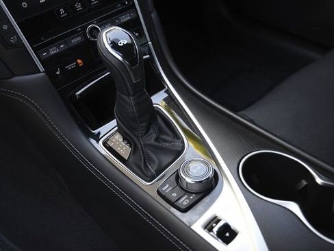 Used 2023 INFINITI Q50 Sensory image 12