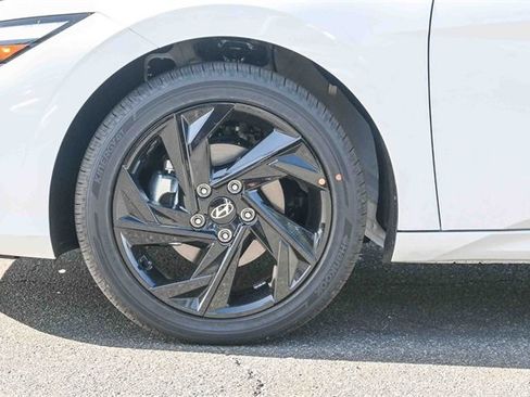 New 2026 Hyundai Elantra Sport image 12