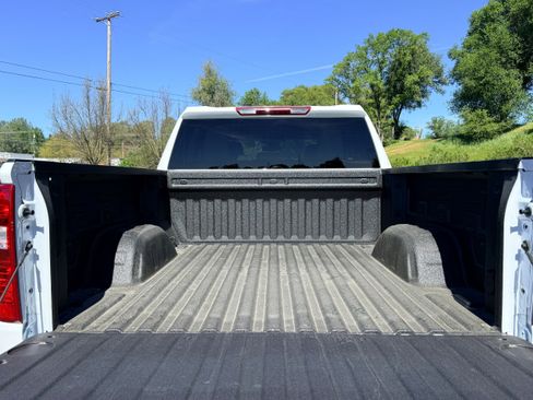 New 2026 Chevrolet Silverado 1500 Custom AWD/4WD image 7