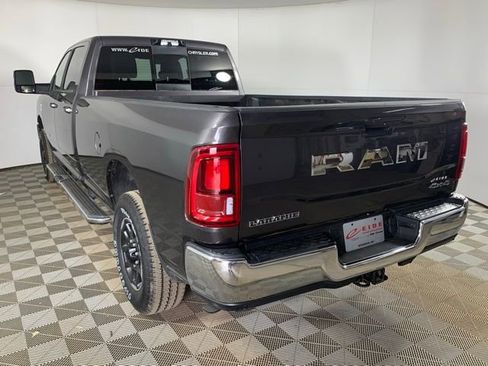 Used 2025 RAM 3500 Laramie AWD/4WD image 14