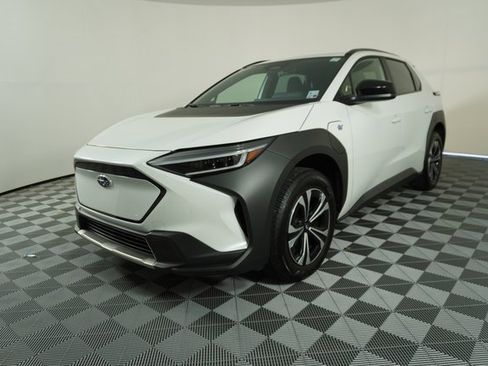 Used 2024 Subaru Solterra Premium w/ Premium Package image 3