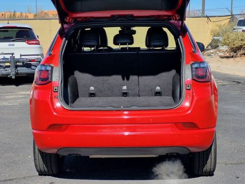 Certified 2023 Jeep Compass Limited image 28