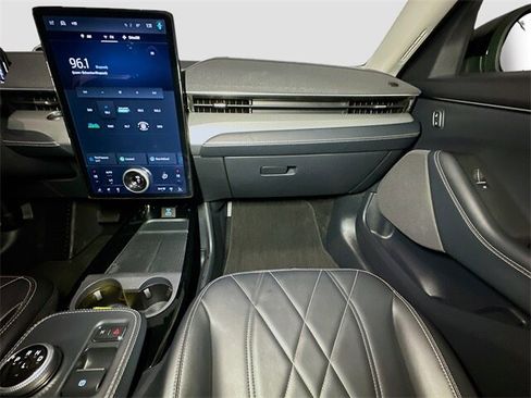 Certified 2021 Ford Mustang Mach-E Select w/ Comfort/Technology Package image 31