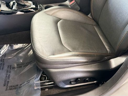 Used 2021 Jeep Compass Limited image 19