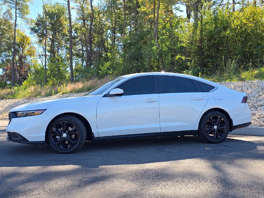 Used 2024 Honda Accord LX image 3