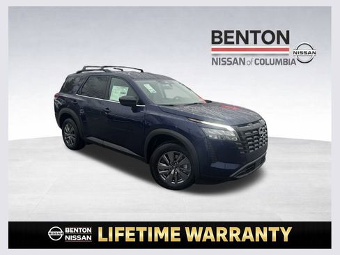 New 2026 Nissan Pathfinder SV image 1