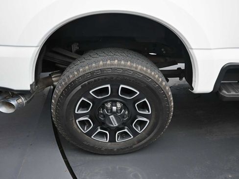 Used 2024 Ford F250 Platinum AWD/4WD image 10
