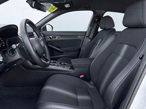 Certified 2025 Honda Civic Sport image 21