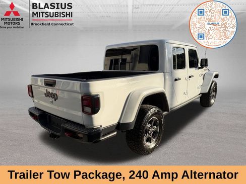 Used 2022 Jeep Gladiator Rubicon w/ Trailer Tow Package AWD/4WD image 7
