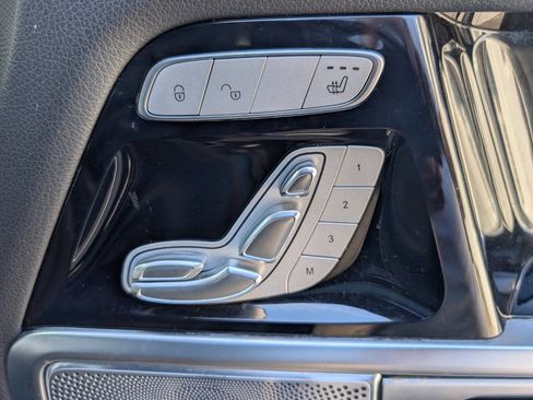 Used 2022 Mercedes-Benz G 550 image 35